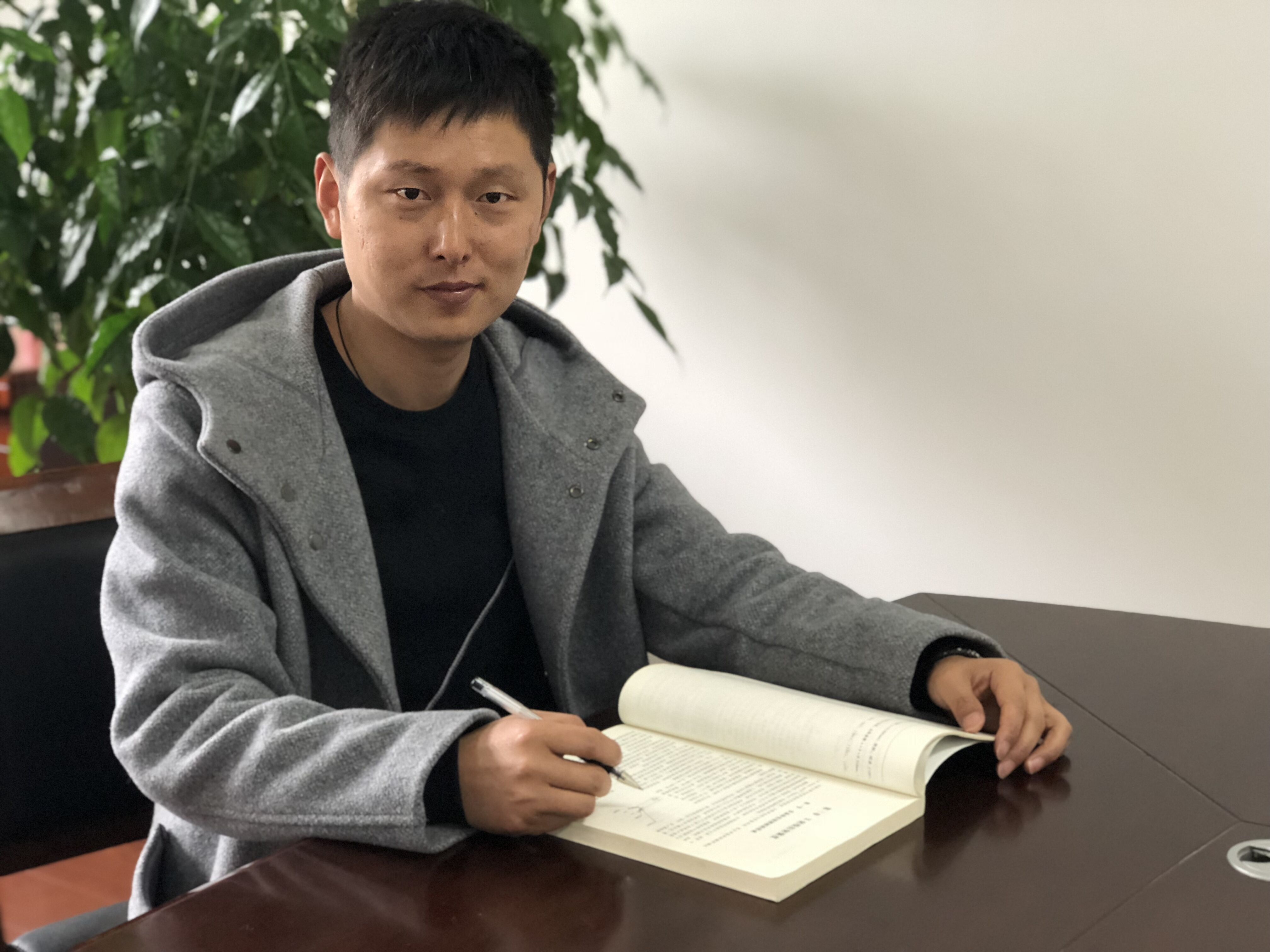 姓名:周亚洲          (硕士生导师)