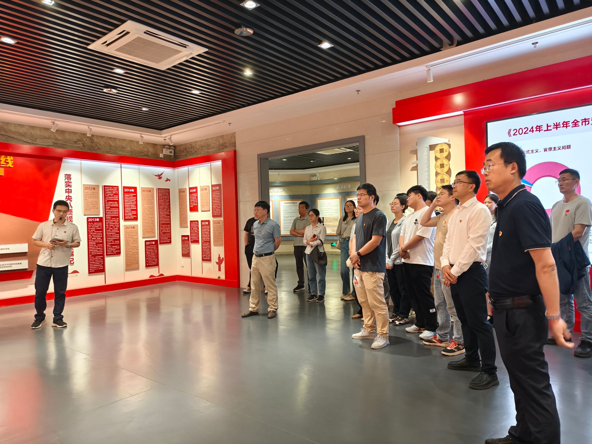 材料学院赴镇江市委党校党风廉政警示教育基地现场研学